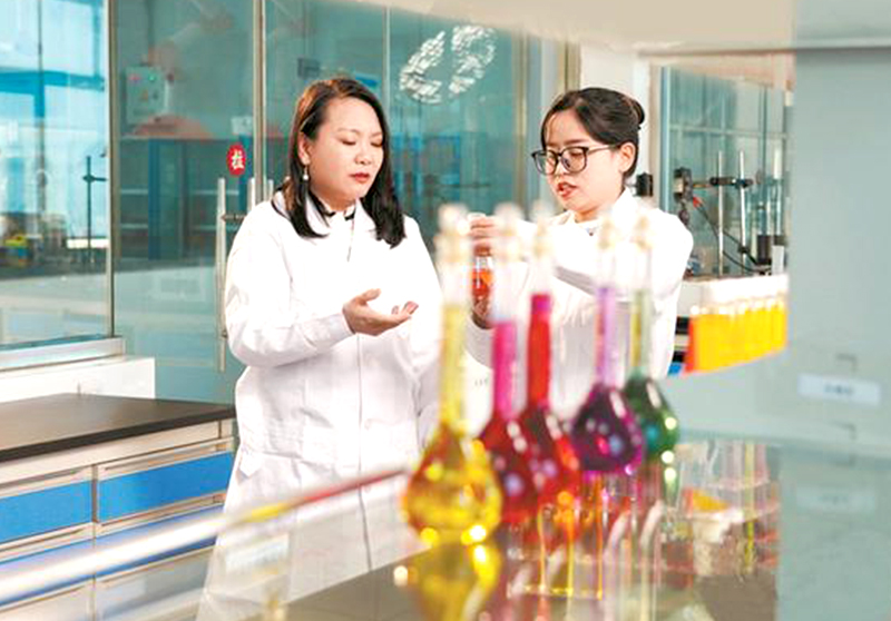 【河北经济日报】这家企业为啥掌控全球七成辣椒红？——揭秘晨光生物18年销量世界第一的秘密